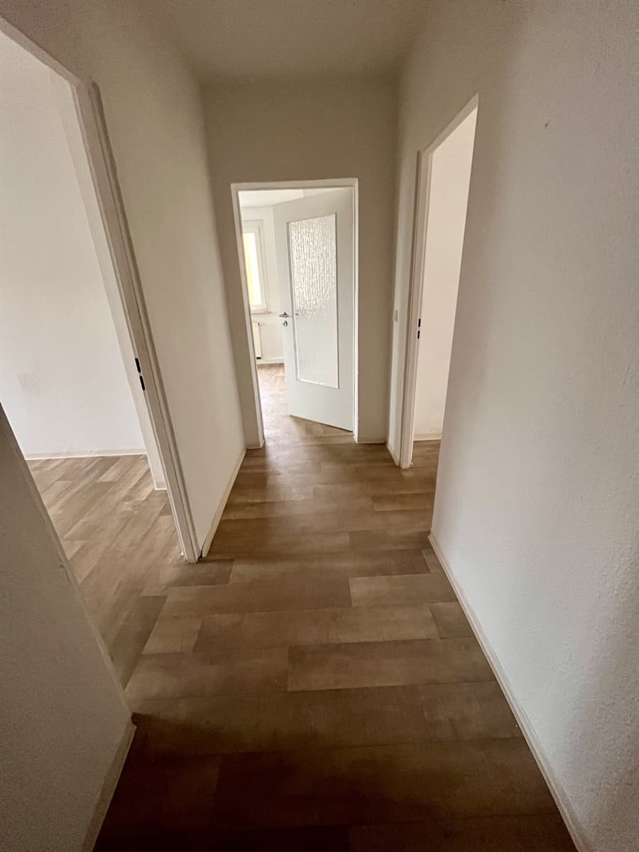 3-Raum-Wohnung in ruhiger Lage mit Balkon - Ansicht 2
