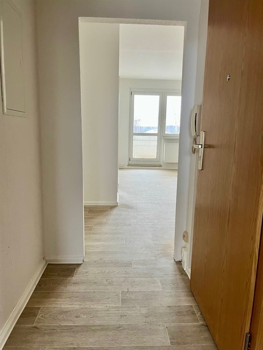 NEU! Renovierte 3-Raumwohnung mit Weitblick inkl. 10 % Kraxelbonus - Ansicht 2