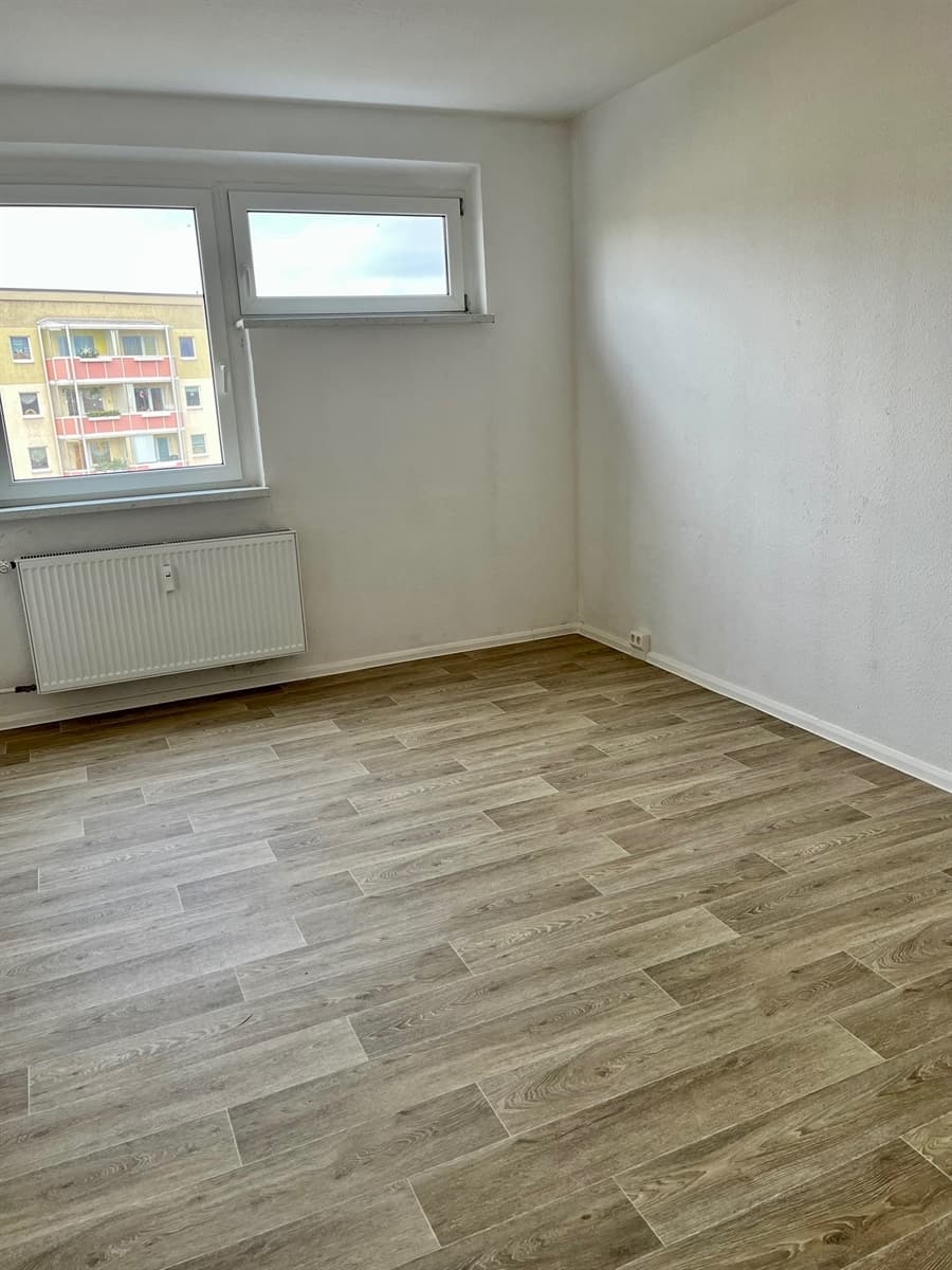 4-Raum-Wohnung mit zwei Balkonen und saniertem Bad inkl. 10 % Kraxelrabatt - Ansicht 3
